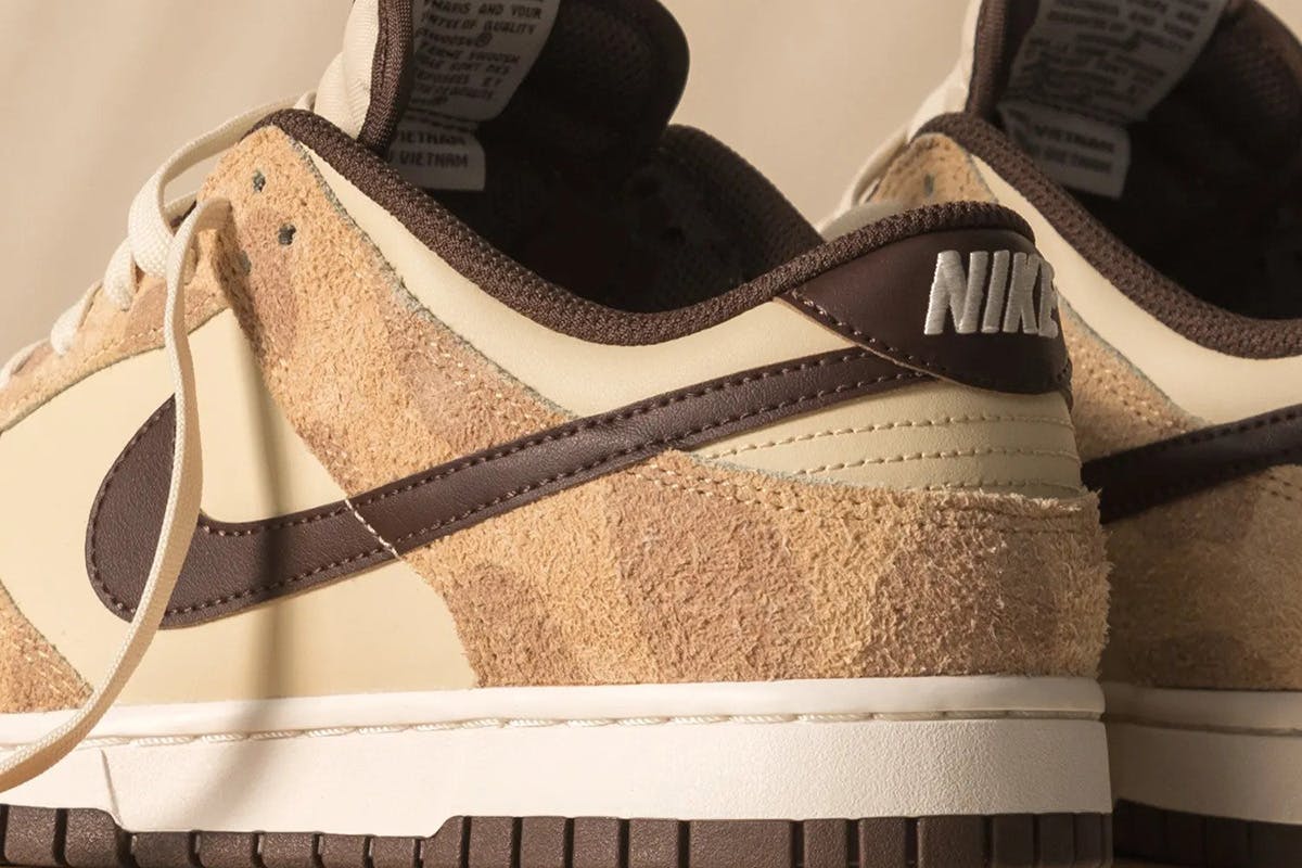 giraffe dunks